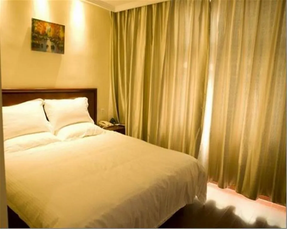 Greetree Inn Jiangsu Suzhou Taiping High-Speed North Station Express Hotel 3*, Suzhou (Jiangsu)